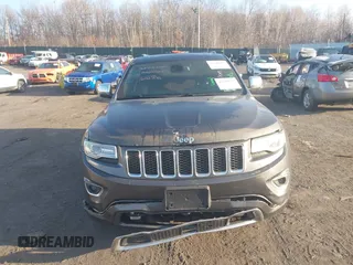2015 Jeep Grand Cherokee Overland with VIN 1C4RJFCT3FC725239, listed as a IAAI auction lot 41779555 with 100,837 mi miles. Bid and sale history available at carsss.com. Image 12.
