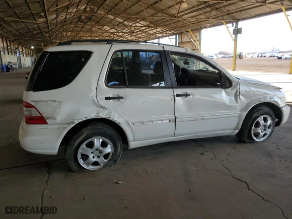2003 Mercedes-Benz M-Class 3.7L with VIN 4JGAB57E53A427004, listed as a Copart auction lot 46951995 with 211,617 mi miles and Salvage Title. Bid and sale history available at carsss.com. Image 3.