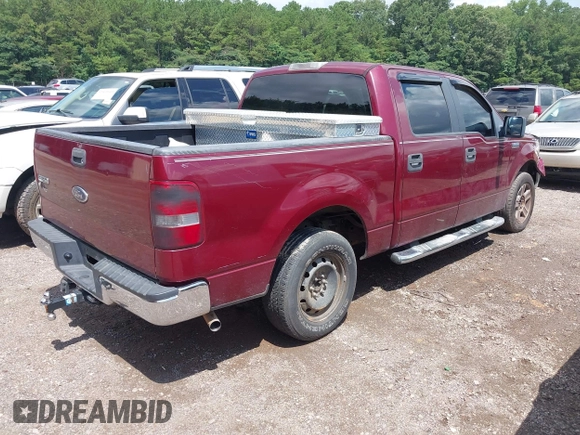 2005 Ford F-150 XLT z VIN 1FTRW12W15KC97658, wystawiony jako IAAI lot #42507791 z przebiegiem 303 492 mil mil oraz . Historia ofert i sprzedaży dostępna na DreamBid. Obrazek 4.