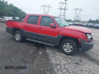 2003 Chevrolet Avalanche with VIN 3GNEC13T13G120647, listed as a IAAI auction lot 42615409 with 124,656 mi miles and . Bid and sale history available at DreamBid. Image 1.