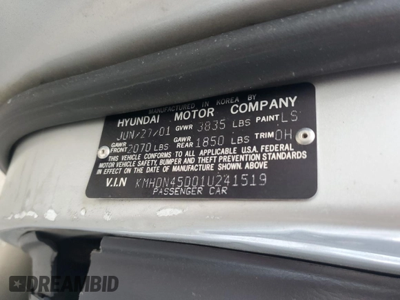 2001 Hyundai Elantra GLS with VIN KMHDN45D01U241519, listed as a Copart auction lot 61551095 with 201,343 mi miles and Salvage title. Bid and sale history available at DreamBid. Image 12.