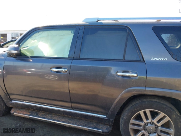 2012 Toyota 4Runner SR5 with VIN JTEBU5JR7C5083050, listed as a IAAI auction lot 41639042 with 204,285 mi miles. Bid and sale history available at carsss.com. Image 14.
