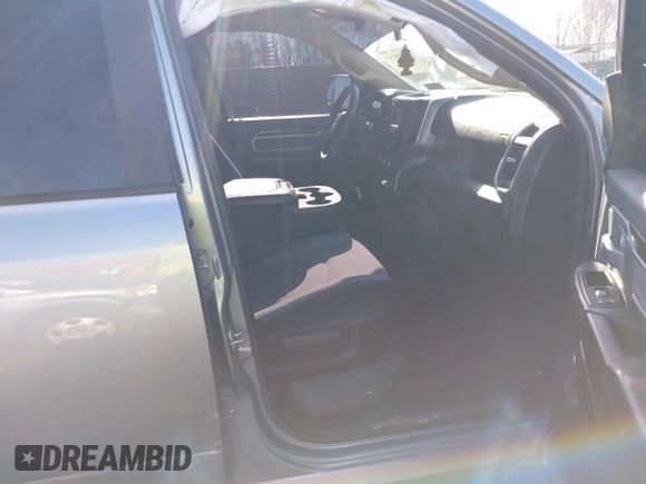 2020 Ram 2500 Big Horn with VIN 3C6UR5DL0LG155793, listed as a IAAI auction lot 41409151 with 70,466 mi miles and . Bid and sale history available at DreamBid. Image 5.