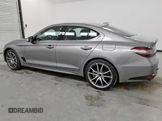 2025 Genesis G70 2.5T z VIN KMTG34SC2SU151097, wystawiony jako Copart lot #60698895 z przebiegiem 10 345 mil mil oraz Czysty tytuł • Clean title. Historia ofert i sprzedaży dostępna na DreamBid. Obrazek 2.