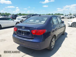 2010 Hyundai Elantra GLS z VIN KMHDU4AD4AU180006, wystawiony jako IAAI lot #42237963 z przebiegiem 232 987 mil mil oraz . Historia ofert i sprzedaży dostępna na DreamBid. Obrazek 4.