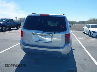 2011 Honda Pilot EX-L with VIN 5FNYF3H6XBB055684, listed as a IAAI auction lot 41820076 with 227,655 mi miles and . Bid and sale history available at DreamBid. Image 16.