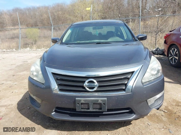 2013 Nissan Altima 2.5 S with VIN 1N4AL3AP0DN458645, listed as a IAAI auction lot 42048791 with 228,248 mi miles. Bid and sale history available at carsss.com. Image 6.