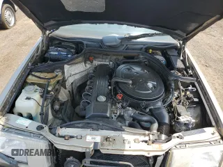 1989 Mercedes-Benz 300 E с VIN WDBEA30D8KA823147, выставлен на аукционе Copart как лот 60485455 с пробегом 126 614 миль миль и Списание • Salvage title. История ставок и продаж доступна на DreamBid. Изображение 11.