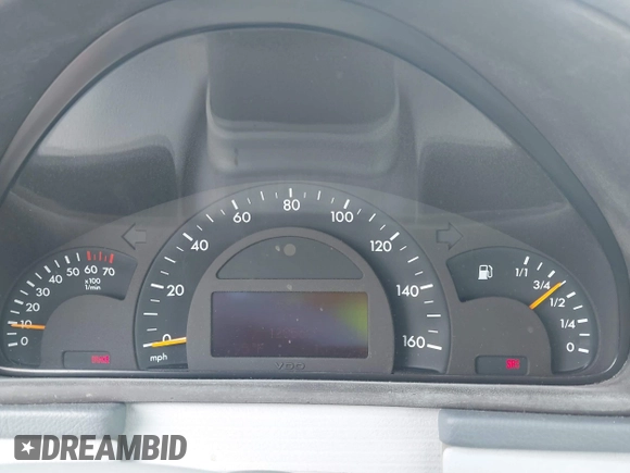 2002 Mercedes-Benz C 230/260/280/320 z VIN WDBRF61J92F276921, wystawiony jako IAAI lot #42507459 z przebiegiem 120 560 mil mil oraz . Historia ofert i sprzedaży dostępna na DreamBid. Obrazek 7.