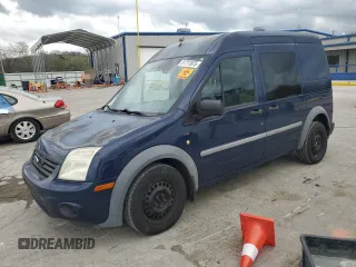 2010 Ford Transit Connect XLT z VIN NM0KS9BN4AT033533, wystawiony jako Copart lot #51711975 z przebiegiem 102 959 mil mil oraz Czysty tytuł • Clean title. Historia ofert i sprzedaży dostępna na DreamBid. Obrazek 1.