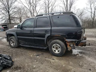 2001 Chevrolet Tahoe LS with VIN 1GNEK13T41R202324, listed as a Copart auction lot 49880325 with 208,165 mi miles and Clean Title. Bid and sale history available at carsss.com. Image 2.