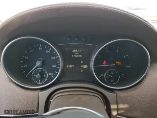2009 Mercedes-Benz GL-Class 5.5L with VIN 4JGBF86E39A459440, listed as a Copart auction lot 45307035 with 176,328 mi miles and Salvage Title. Bid and sale history available at carsss.com. Image 9.