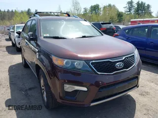 2012 Kia Sorento SX with VIN 5XYKW4A22CG232886, listed as a IAAI auction lot 42143760 with 226,098 mi miles. Bid and sale history available at carsss.com. Image 6.