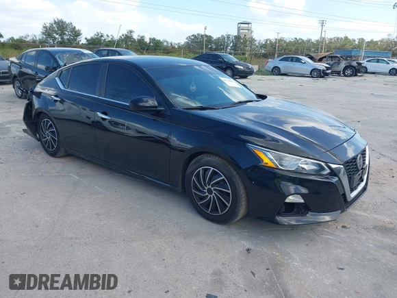 2020 Nissan Altima 2.5 S with VIN 1N4BL4BVXLC249060, listed as a IAAI auction lot 40719831 with 94,731 mi miles and . Bid and sale history available at carsss.com. Image 1.