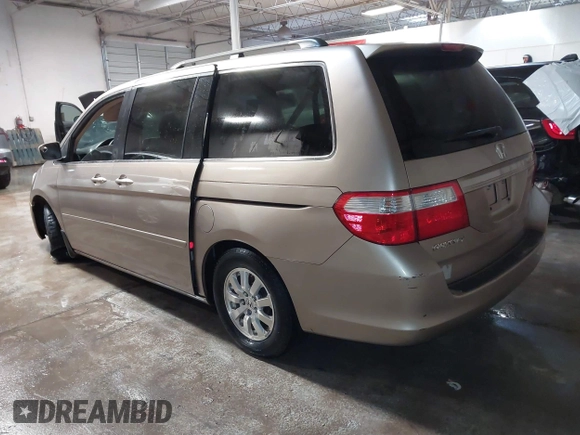 2006 Honda Odyssey EX with VIN 5FNRL38486B106648, listed as a IAAI auction lot 41593786 with 1 mi miles. Bid and sale history available at carsss.com. Image 3.