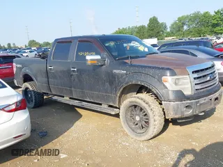 2013 Ford F-150 XL z VIN 1FTFW1EFXDKE67965, wystawiony jako IAAI lot #42429479 z przebiegiem 368 015 mil mil oraz . Historia ofert i sprzedaży dostępna na DreamBid. Obrazek 1.