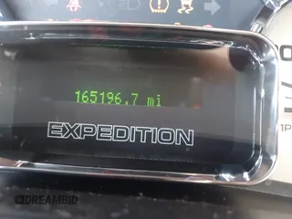 2012 Ford Expedition XLT с VIN 1FMJU1J5XCEF63648, выставлен на аукционе IAAI как лот 42145577 с пробегом 165 196 миль миль и . История ставок и продаж доступна на DreamBid. Изображение 15.