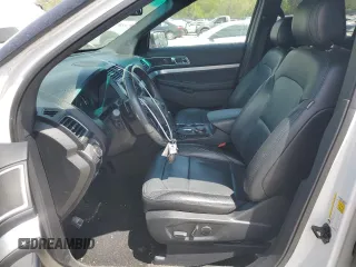 2017 Ford Explorer XLT with VIN 1FM5K8D84HGB59052, listed as a Copart auction lot 53406145 with 107,031 mi miles and Salvage Title. Bid and sale history available at carsss.com. Image 7.