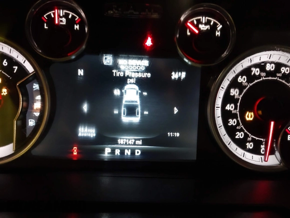 2015 Ram 1500 Big Horn с VIN 1C6RR7LT4FS648005, выставлен на аукционе IAAI как лот 41503711 с пробегом 167 147 миль миль и . История ставок и продаж доступна на DreamBid. Изображение 7.