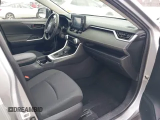 2019 Toyota RAV4 LE с VIN JTMF1RFV3KD029339, выставлен на аукционе IAAI как лот 42478021 с пробегом 48 451 миль миль и . История ставок и продаж доступна на DreamBid. Изображение 5.