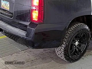 2015 Chevrolet Tahoe z VIN 1GNSK3KC1FR280311, wystawiony jako IAAI lot #42501069 z przebiegiem 108 093 mil mil oraz . Historia ofert i sprzedaży dostępna na DreamBid. Obrazek 13.