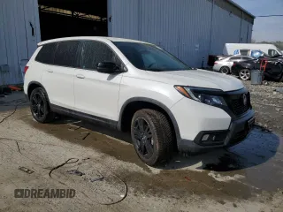 2020 Honda Passport Sport with VIN 5FNYF8H24LB016150, listed as a Copart auction lot 54767285 with 51,811 mi miles and Salvage title. Bid and sale history available at DreamBid. Image 4.