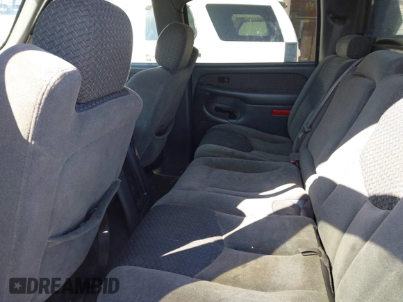 2004 Chevrolet Avalanche Z66 with VIN 3GNEC12TX4G135165, listed as a IAAI auction lot 41704036 with 186,553 mi miles and . Bid and sale history available at DreamBid. Image 8.