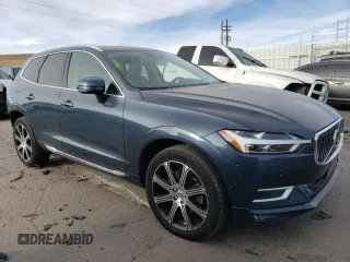2020 Volvo XC60 Inscription with VIN YV4A22RLXL1579663, listed as a Copart auction lot 84971664 with 28,808 mi miles and Salvage title. Bid and sale history available at DreamBid. Image 4.