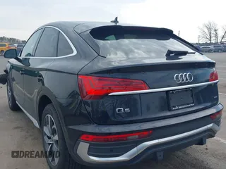 2023 Audi Q5 Sportback S line Premium with VIN WA14AAFY2P2106007, listed as a IAAI auction lot 41909173 with 33,098 mi miles and . Bid and sale history available at DreamBid. Image 3.