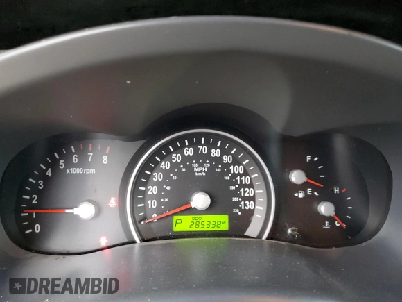 2009 Kia Sedona LX with VIN KNDMB233X96307389, listed as a Copart auction lot 71915474 with 285,338 mi miles and Salvage Title. Bid and sale history available at carsss.com. Image 9.
