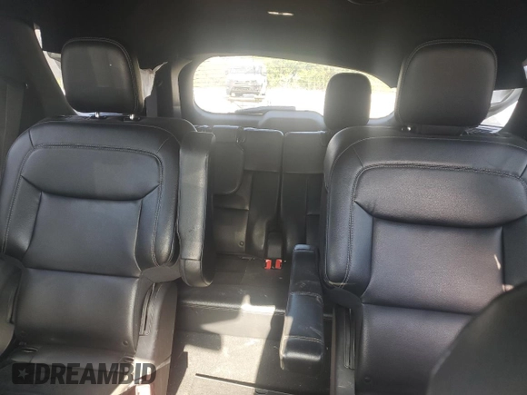 2020 Ford Explorer XLT z VIN 1FMSK8DH5LGC24387, wystawiony jako Copart lot #52971925 z przebiegiem 106 009 mil mil oraz Szkoda całkowita • Salvage title. Historia ofert i sprzedaży dostępna na DreamBid. Obrazek 10.