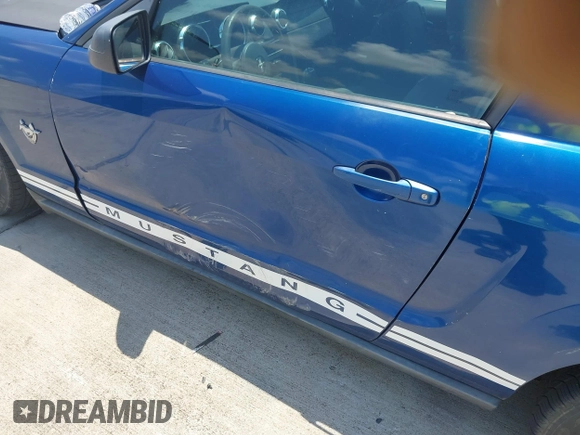 2009 Ford Mustang с VIN 1ZVHT80N595126582, выставлен на аукционе IAAI как лот 42414209 с пробегом 142 002 миль миль и . История ставок и продаж доступна на DreamBid. Изображение 15.