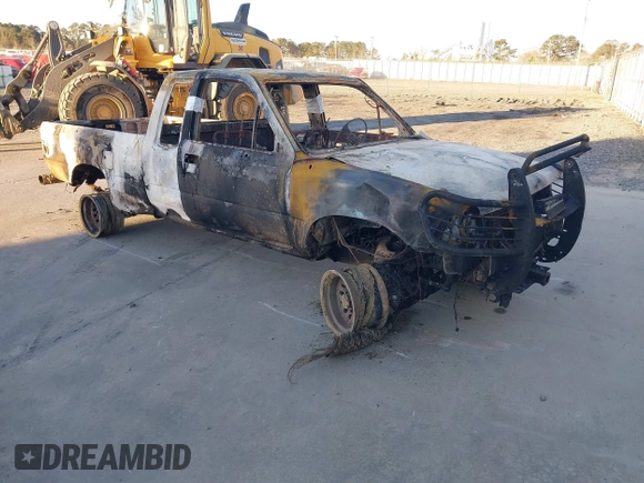 1994 Toyota Pickup DLX z VIN JT4VN13DXR5147115, wystawiony jako IAAI lot #41633548 z przebiegiem Nie podano mil oraz . Historia ofert i sprzedaży dostępna na DreamBid. Obrazek 1.