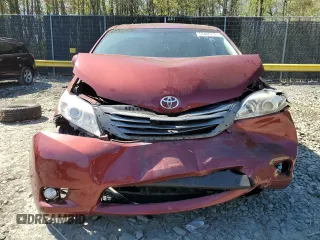 2013 Toyota Sienna XLE AAS with VIN 5TDYK3DC2DS384336, listed as a Copart auction lot 53405715 with 138,563 mi miles and Salvage Title. Bid and sale history available at carsss.com. Image 5.