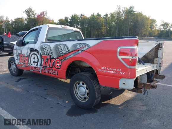 2013 Ford F-150 XL with VIN 1FTNF1CF8DKF22685, listed as a IAAI auction lot 40300889 with 212,575 mi miles. Bid and sale history available at carsss.com. Image 3.