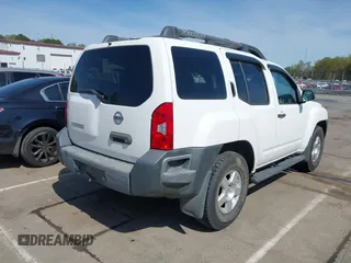 2007 Nissan Xterra SE with VIN 5N1AN08W87C532101, listed as a IAAI auction lot 41934864 with 175,636 mi miles. Bid and sale history available at carsss.com. Image 4.