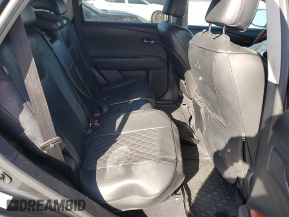 2010 Lexus RX 350 z VIN 2T2ZK1BAXAC022961, wystawiony jako Copart lot #56685165 z przebiegiem Nie podano mil oraz Szkoda całkowita • Salvage title. Historia ofert i sprzedaży dostępna na DreamBid. Obrazek 11.