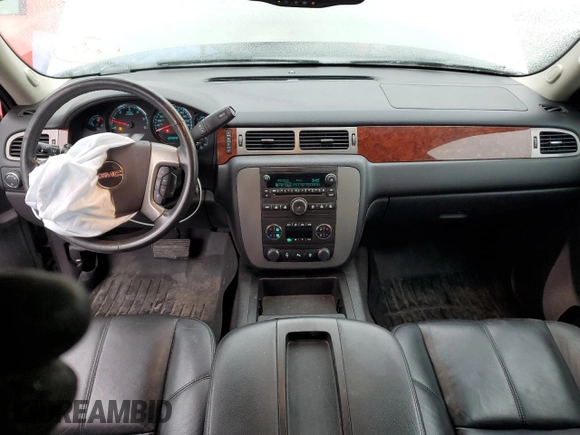 2012 GMC Yukon XL SLT with VIN 1GKS2KE73CR289965, listed as a Copart auction lot 85985984 with 138,742 mi miles and Salvage Title. Bid and sale history available at carsss.com. Image 8.