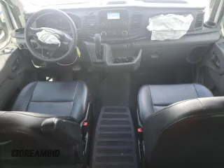 2022 Ford Transit Passenger XL z VIN 1FBAX2C85NKA59476, wystawiony jako Copart lot #49974725 z przebiegiem 53 135 mil mil oraz Szkody całkowita. Historia ofert i sprzedaży dostępna na DreamBid. Obrazek 8.