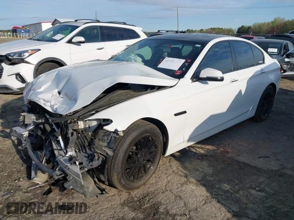 2014 BMW 5 Series 528i with VIN WBA5A5C52ED507292, listed as a IAAI auction lot 41930226 with 98,591 mi miles. Bid and sale history available at carsss.com. Image 2.