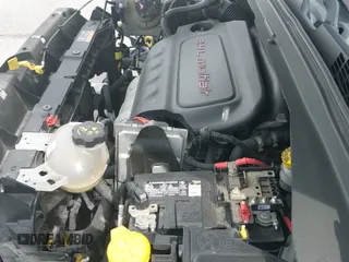 2017 Jeep Renegade Latitude с VIN ZACCJABB7HPF85356, выставлен на аукционе IAAI как лот 43229415 с пробегом 138 236 миль миль и . История ставок и продаж доступна на DreamBid. Изображение 25.