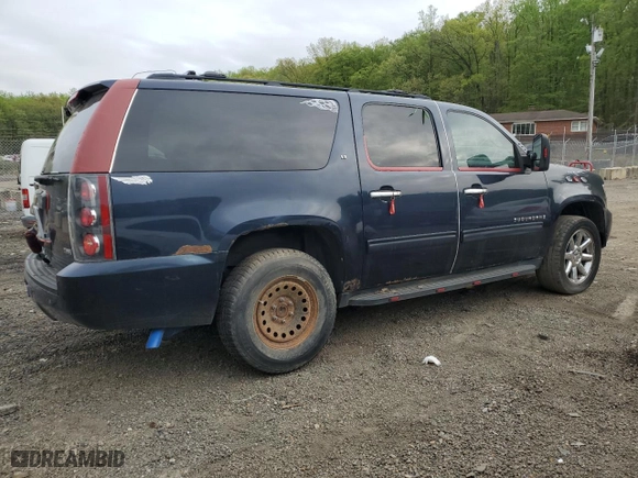 2009 Chevrolet Suburban LT w/1LT with VIN 1GNFK26339R269157, listed as a Copart auction lot 53614035 with 260,295 mi miles and Salvage Title. Bid and sale history available at carsss.com. Image 3.