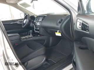 2019 Nissan Pathfinder SL z VIN 5N1DR2MN7KC601962, wystawiony jako IAAI lot #42216323 z przebiegiem 115 258 mil mil oraz . Historia ofert i sprzedaży dostępna na DreamBid. Obrazek 5.
