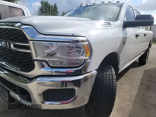 2022 Ram 2500 Tradesman with VIN 3C6UR5HL6NG155598, listed as a IAAI auction lot 42600127 with 123,453 mi miles and . Bid and sale history available at DreamBid. Image 23.