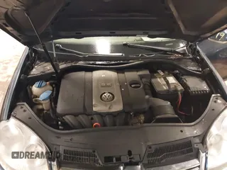 2009 Volkswagen Jetta z VIN 3VWHZ71K79M020139, wystawiony jako IAAI lot #42292767 z przebiegiem 156 619 mil mil oraz . Historia ofert i sprzedaży dostępna na DreamBid. Obrazek 10.