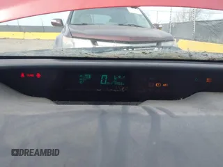 2007 Toyota Prius z VIN JTDKB20U877601207, wystawiony jako IAAI lot #41870158 z przebiegiem 218 955 mil mil oraz . Historia ofert i sprzedaży dostępna na DreamBid. Obrazek 7.