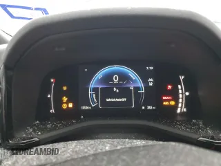2025 Toyota Camry LE z VIN 4T1DAACK7SU540518, wystawiony jako Copart lot #55865235 z przebiegiem 13 124 mil mil oraz Szkoda całkowita • Salvage title. Historia ofert i sprzedaży dostępna na DreamBid. Obrazek 9.