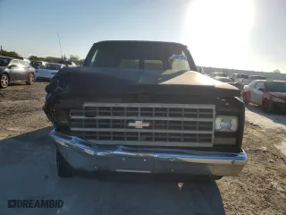1991 Chevrolet Suburban with VIN 1GNER16K4MF133896, listed as a Copart auction lot 44008585 with 194,071 mi miles and Salvage Title. Bid and sale history available at carsss.com. Image 5.