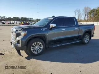 2020 GMC Sierra 1500 Denali with VIN 3GTU9FET3LG105810, listed as a Copart auction lot 48743865 with 140,331 mi miles and Clean Title. Bid and sale history available at carsss.com. Image 1.