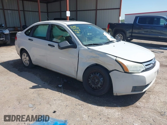 2010 Ford Focus S with VIN 1FAHP3EN4AW164831, listed as a IAAI auction lot 41976380 with 1 mi miles. Bid and sale history available at carsss.com. Image 1.